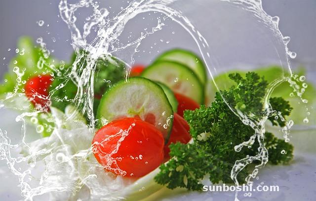 黃瓜的功效與作用-黃瓜籽-黃瓜汁-黃瓜水-老黃瓜