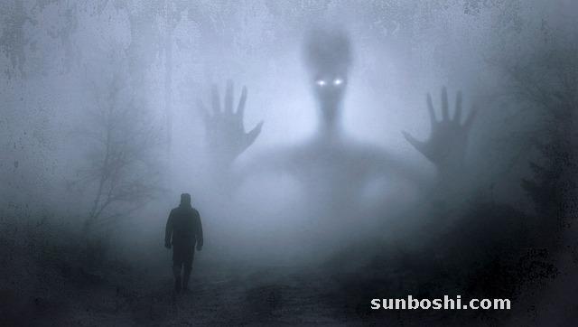 夢見被追殺嚇醒-自己被追殺拼命逃-父親被追殺