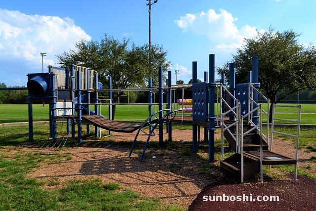 夢見放學-夢見接孩子放學-夢見接小孩放學