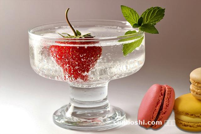 龍腦的功效與作用-龍腦精油功效與作用-龍腦香的功效與作用