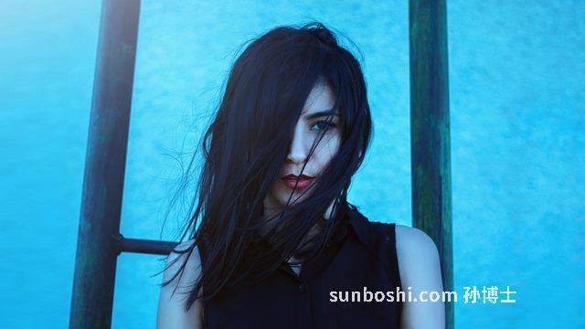 夢見蜈蚣咬手-孕婦夢見被蜈蚣咬手-夢見自己被蜈蚣咬手了