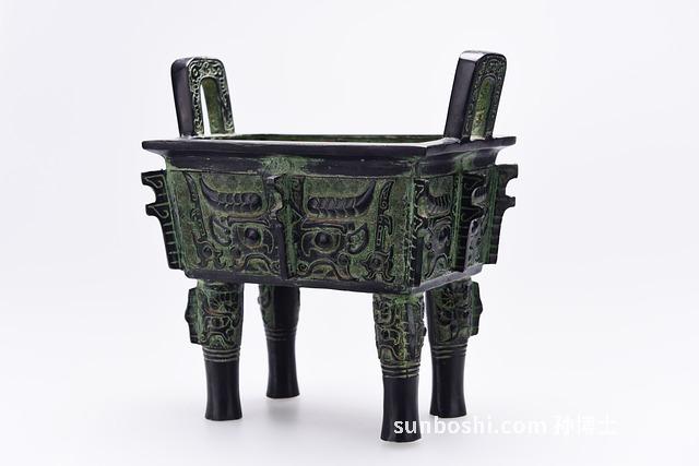 夢見鼎-夢見大鼎-夢見銅鼎