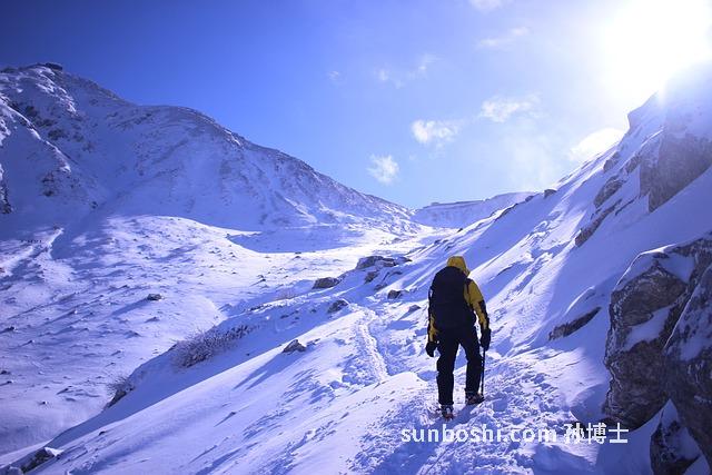 夢見雪山美景-孕婦夢見雪山美景-夢見高高的雪山美景