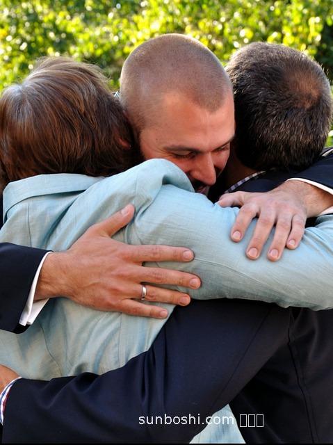 夢見被壓住-夢見自己被壓住-夢見鬼被壓住